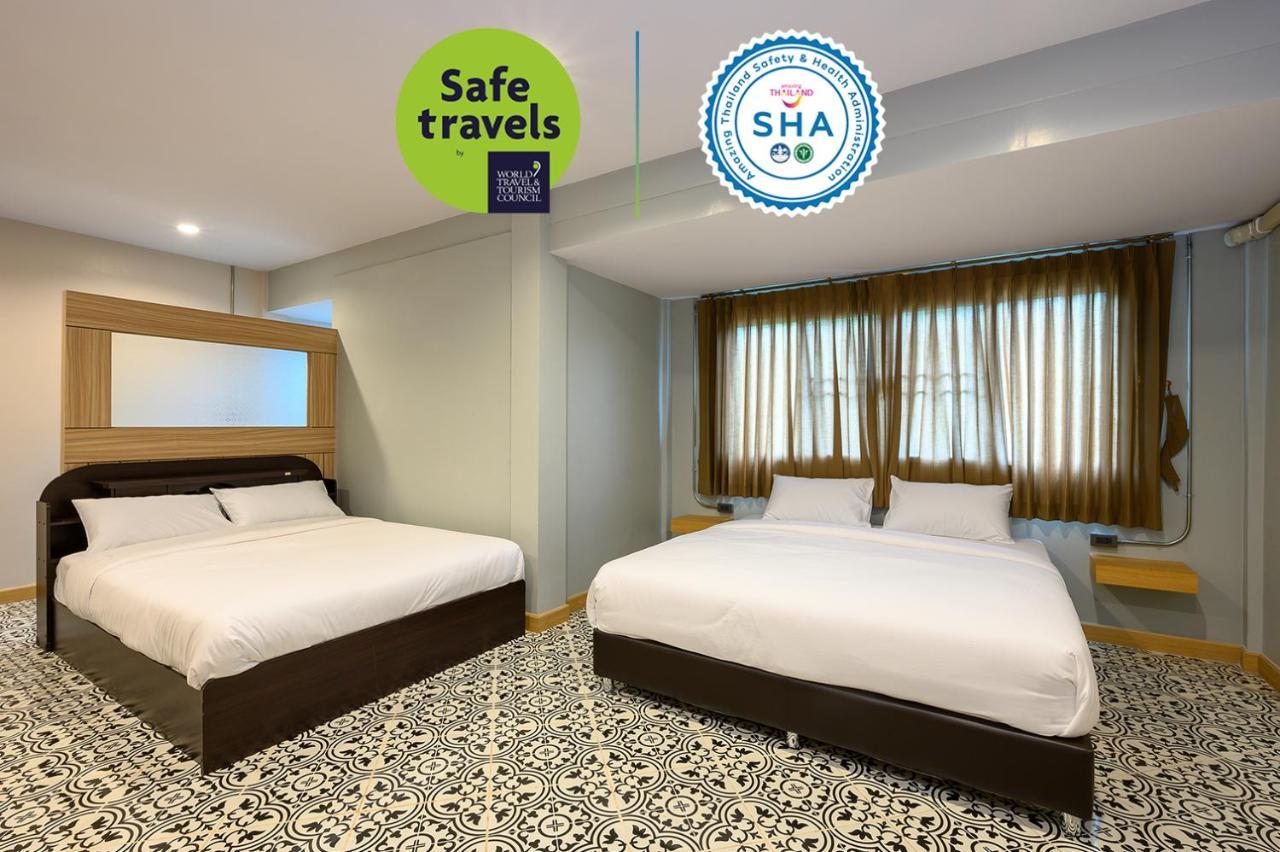 Grand Hotel Buriram Zimmer foto