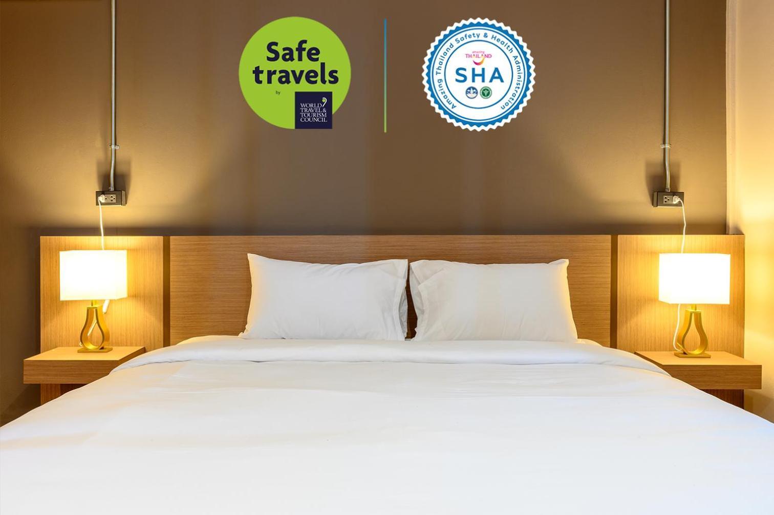 Grand Hotel Buriram Zimmer foto