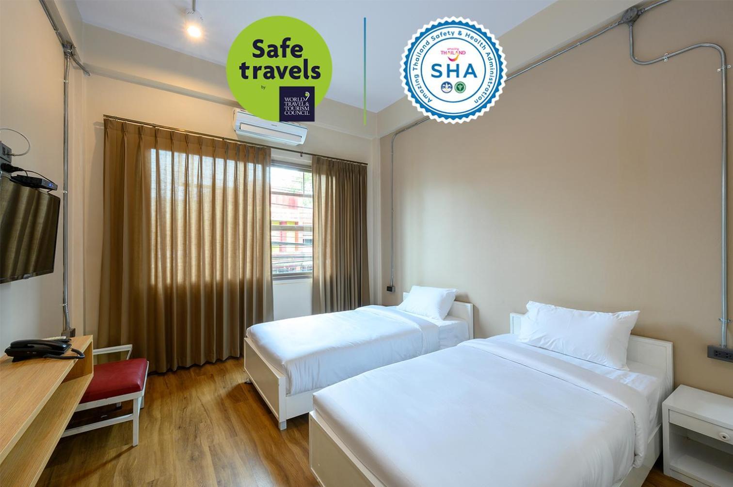 Grand Hotel Buriram Zimmer foto